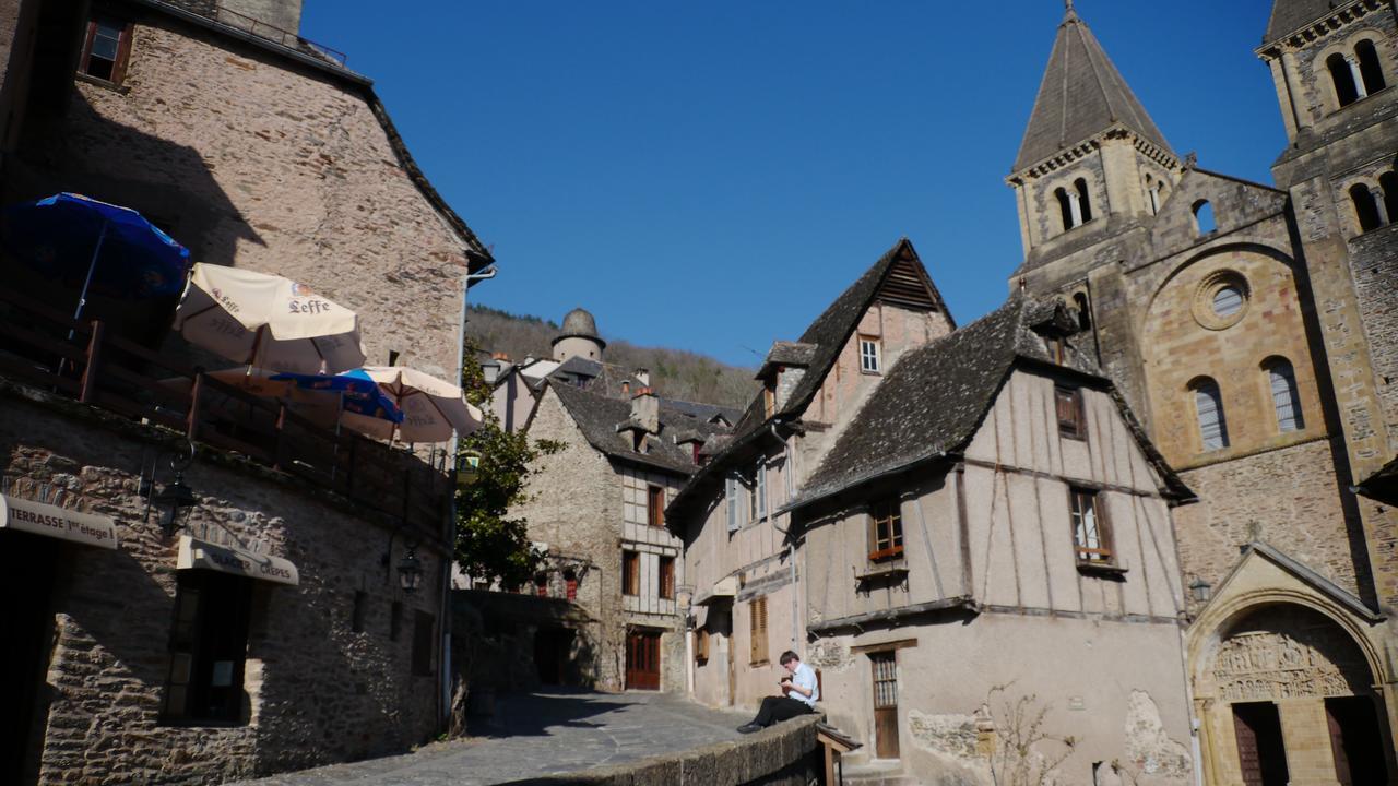 Auberge Saint Jacques Conques Exterior foto